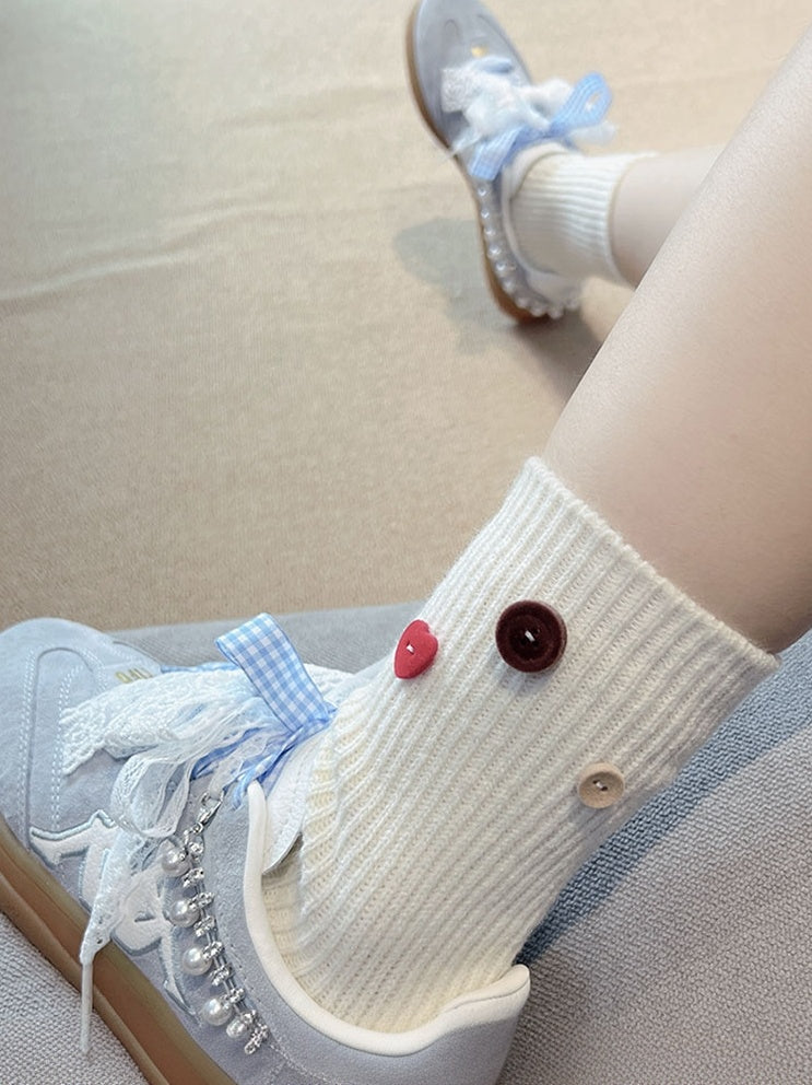 Milk White Sweet Button Decorated Calf Socks