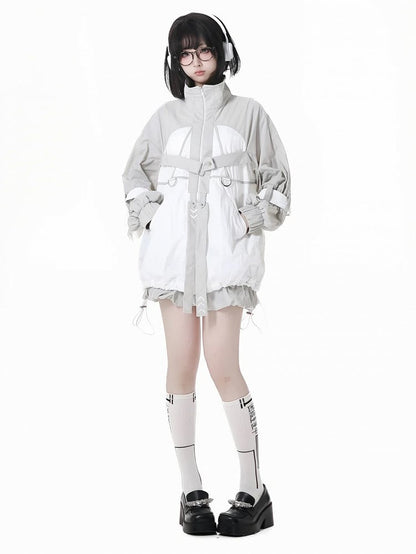 und weiße Techwear-Sonnenschutzjacke mit grauem Saum und Colorblock-Kordelzug