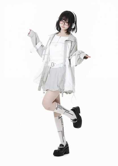 ホワイトジッパーネックラインバックルストラップテックウェアタンクトップ