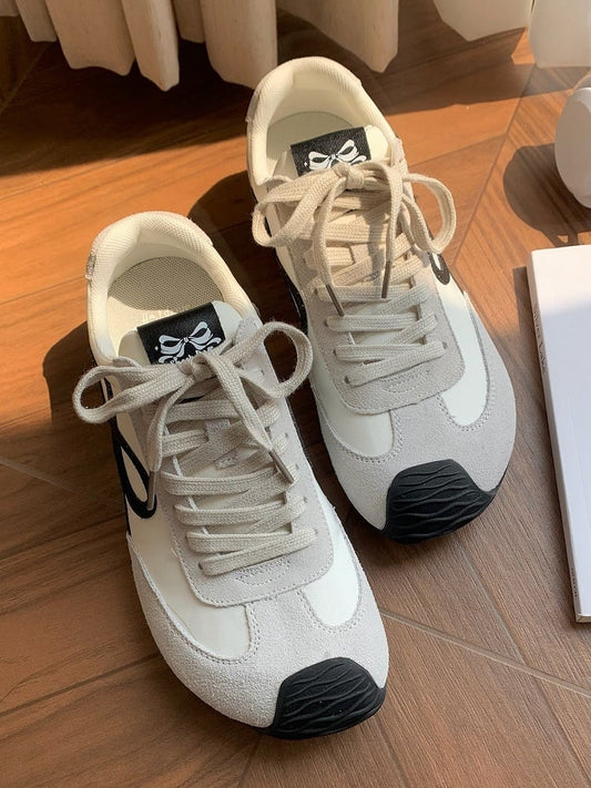 White Sneakers Front Ties Bowknot Lace-up Design