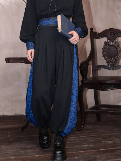 Blau-schwarze Koralle-Cheongsam mit weitem Bein und Bündchen, Seepferdchen- und Printmuster