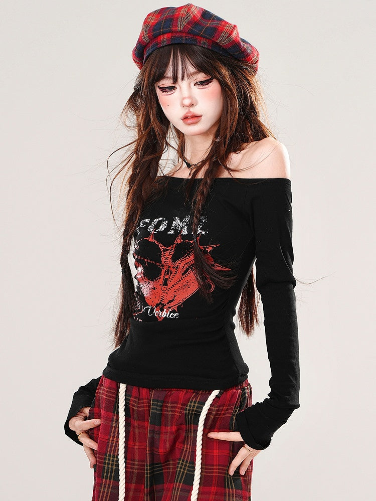 Schwarz/weißes Slim-Fit-Top mit asymmetrischem Ausschnitt und Herz