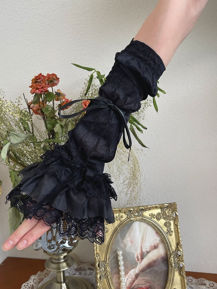 Details Black/White Bowknot Sleeves Lace-up Gothic