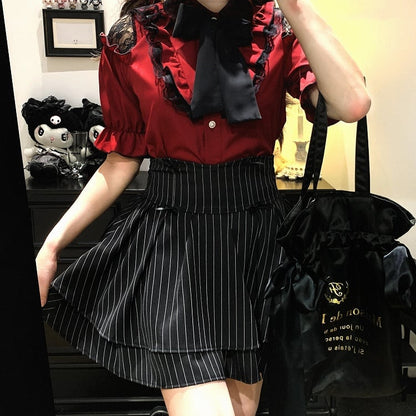 カットアウトショルダーレーストリムブラウスタイ（リボン付き） ジライケイ ブラック/レッド/ピンク/ホワイト