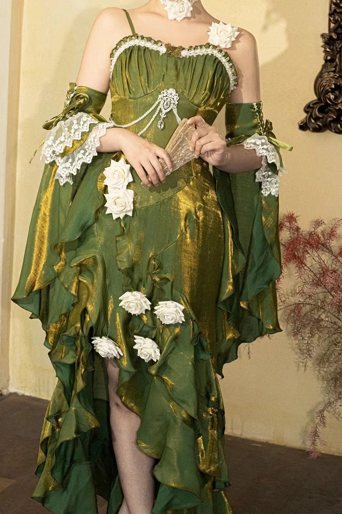 ガウンスリーブのイブニングドレス、取り外し可能なフリル、グリーンのマーメイドロゼット付き