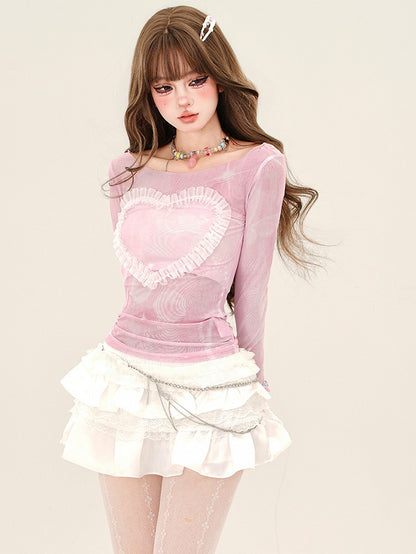 ピンクのハート型フリルディテールタイダイメッシュトップス
