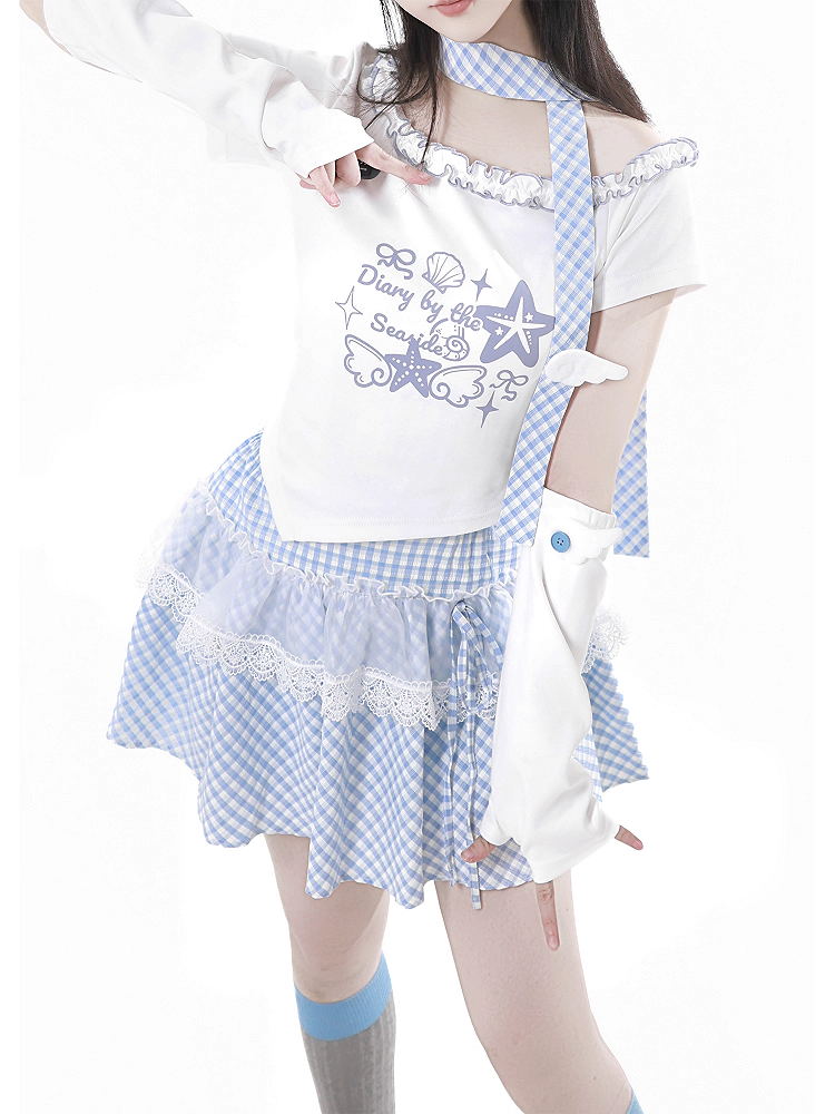 ブルーとスカーフのチェック柄、ピンク/ベビーヒトデと貝殻のプリント、フリル、アシンメトリーネックラインのTシャツ