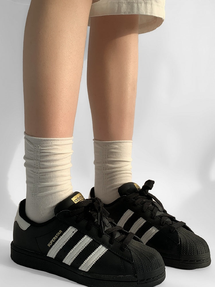 Socks Loose White Ribbed Trim