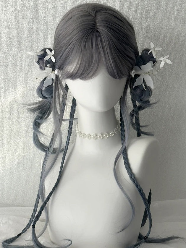 Staubig-lila, hüftlange, gewellte Kunsthaarperücke mit Pony