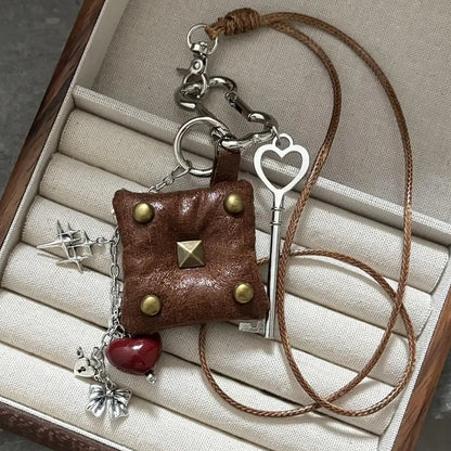 Charm Herzförmiger Schlüsselanhänger Y2K