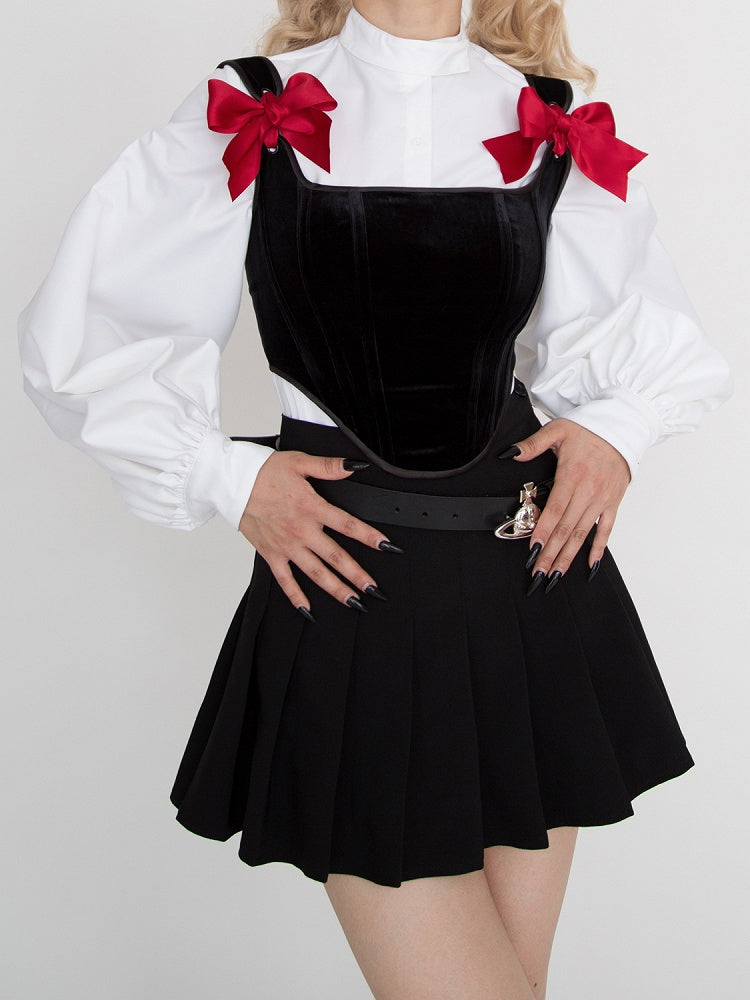 Schwarzes Tanktop aus Samt mit abgerundetem Saum und abnehmbarer roter Schleife