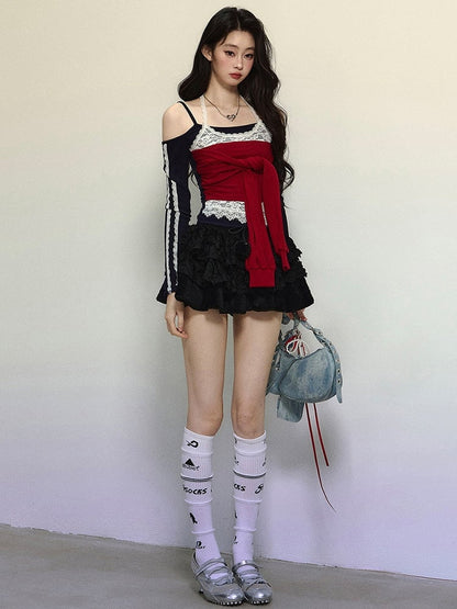 黒と赤の大胆なネクタイアクセントのホルターネック長袖トップス