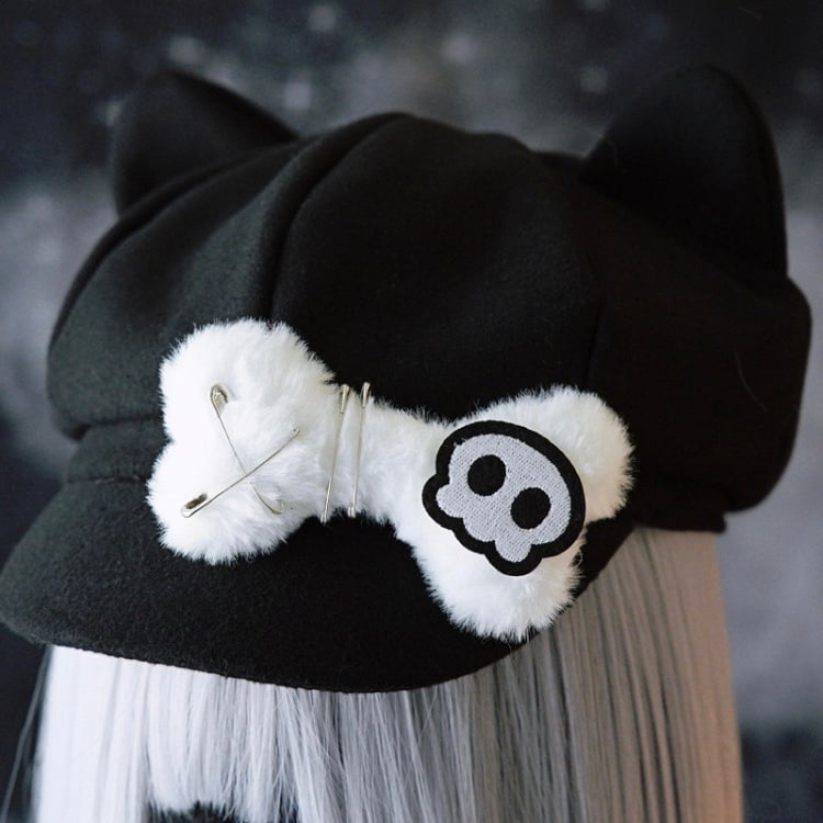 Applique Beret Bone Pin Cat Hat Plush Skeleton Design Decorated Ear Gothic Black