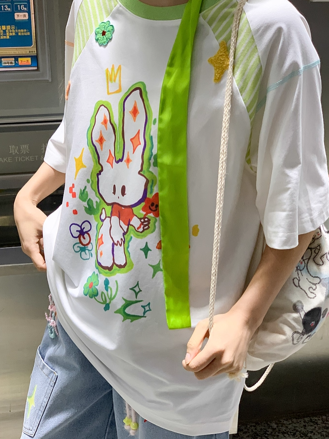 Tシャツ ホワイト ラウンドネック ゆったり 漫画 ウサギ プリント