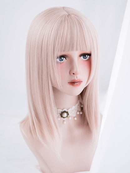 Hellrosa, 42 cm lange, glatte Perücke mit vollem Pony