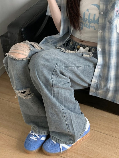 ストレートレッグジーンズ ブルー ローチャーム フリーライズ ダメージ加工 ホールズ