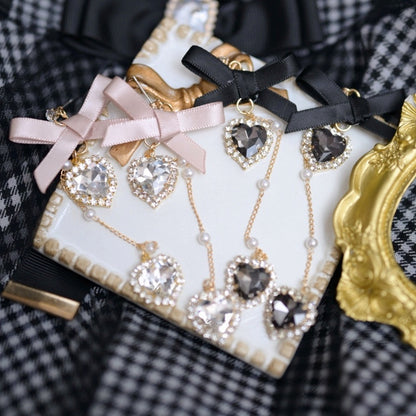 Staubiges Rosa Sweetheart Strass Charm Bowknot Ohrclips