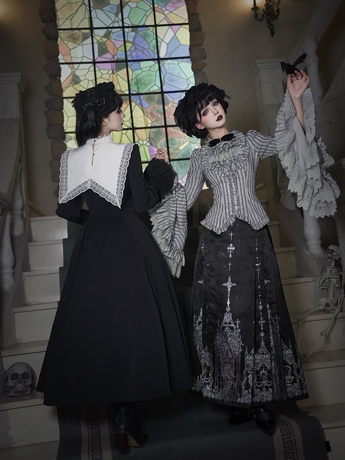 Set Bell Gothic Necklace - Sleeves Hairband Horse-face Lolita + Skirt Apron Shirt Han
