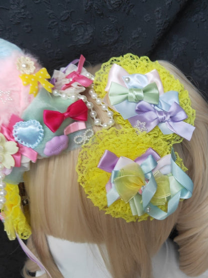 Bunte Haarspange mit Schleifendetail