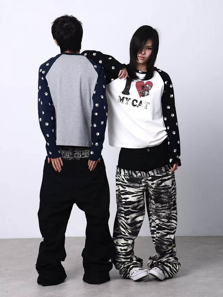 Gray & Black Cat Paw Print Round Neck Long Sleeve Top - DETW OnLine