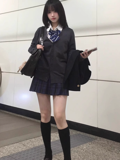 7 Optionen Farbe Strickjacke Gestrickter V-Ausschnitt