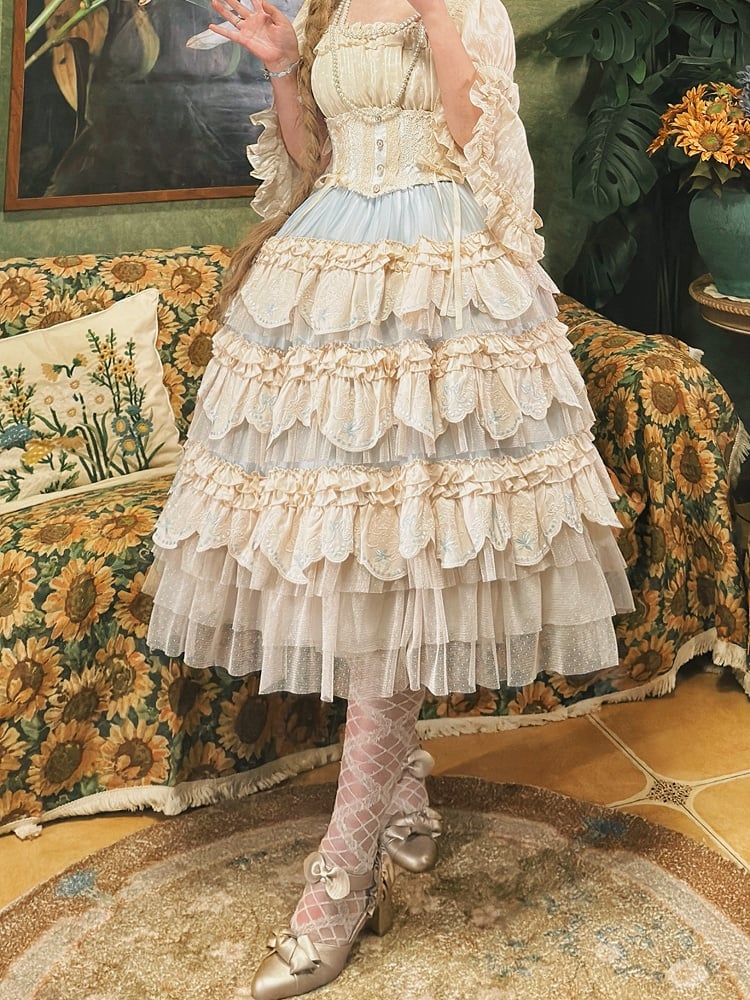 ブルーバニーレイヤード刺繍スカロップトリムヘムロリータスカート