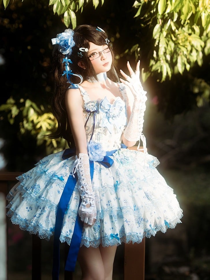 Blue & White Floral Print Lace-Up Lolita Dress Set with Bow Train & Floral Accents - signorina