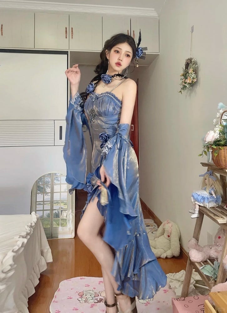 Blaues Abendkleid im Meerjungfrauen-Stil mit Rosette und abnehmbaren Volantärmeln