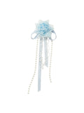 Blaue Blumenbrosche