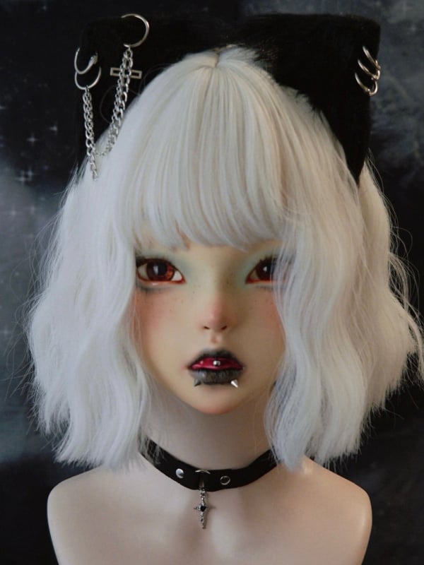 Schwarzes Gothic-Halsband mit Kreuzanhänger