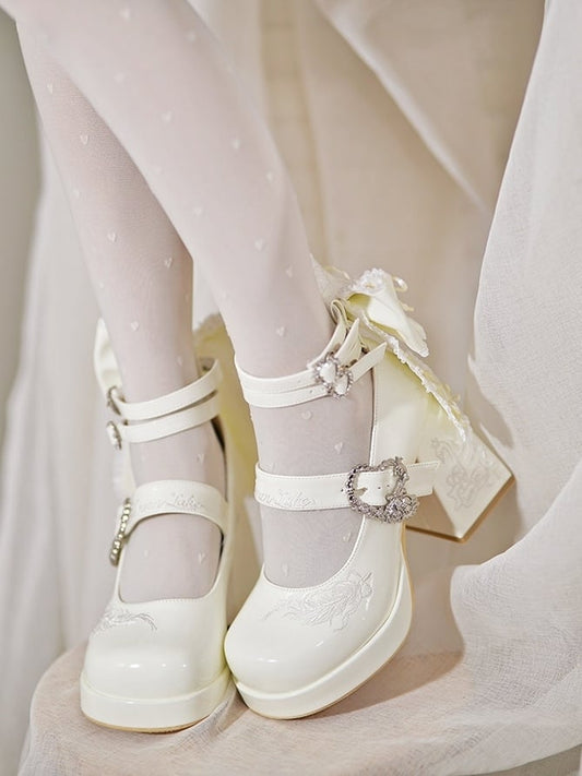 Classic Clasp White Lolita Heart Mary Jane Chunky with Shoes Heel