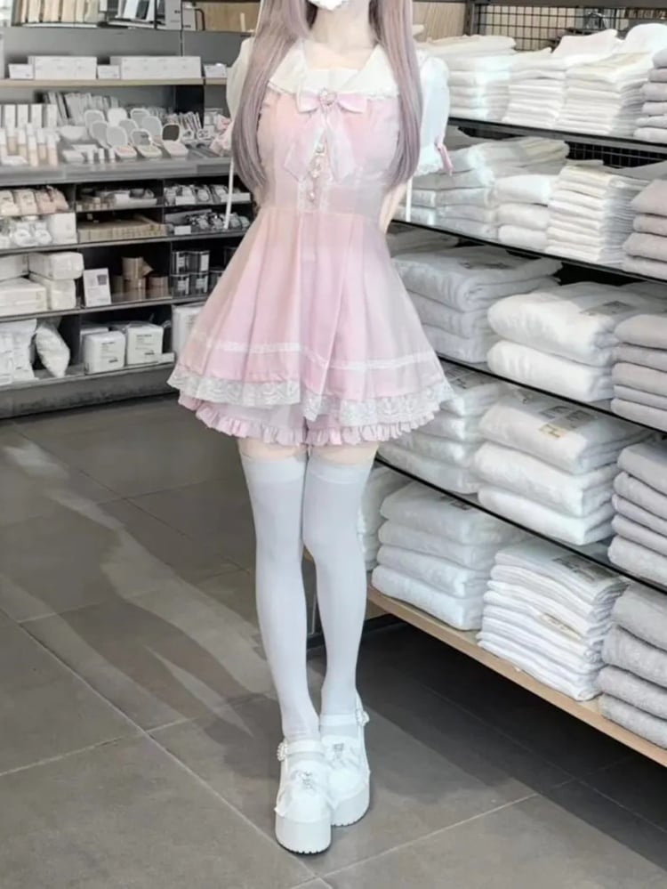 Kleid mit Hasenohren, Matrosenkragen, Shorts mit Rüschenbesatz, Fliege