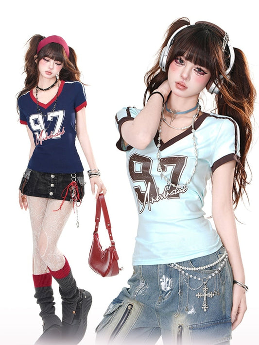 Light Blue/Navy Blue V-Neck Number Contrast Trim Glamorous T-shirt