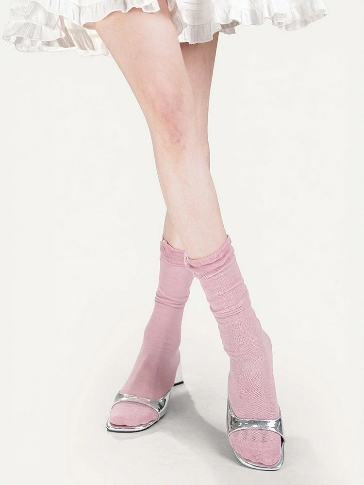 Minimalist Ruffled Calf Socks - ModaSwings