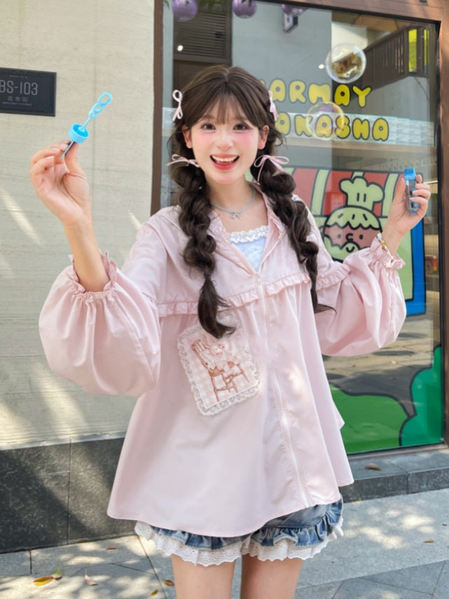 ウサギの耳のデザインフード刺繍アップリケホワイト/ピンクウサギ