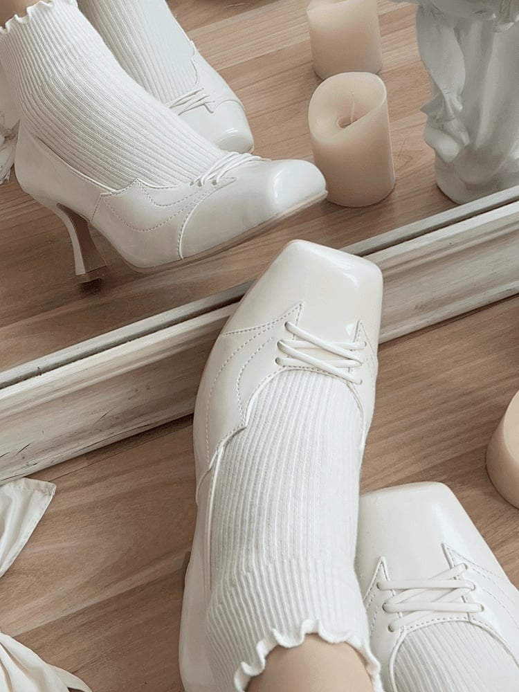 Crisscross Square Toe with Bat High White Heels Details Gothic Leather PU Design