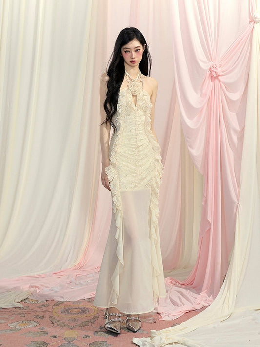 ディテールカスケーディングフリルアクセントホルターネックドレスアプリコットカットアウト