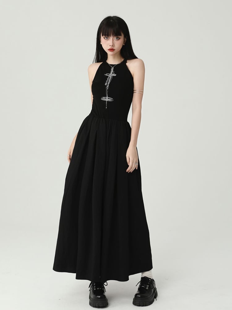 Gothic Schwarzes ärmelloses Kleid mit Rundhalsausschnitt und Kreuz