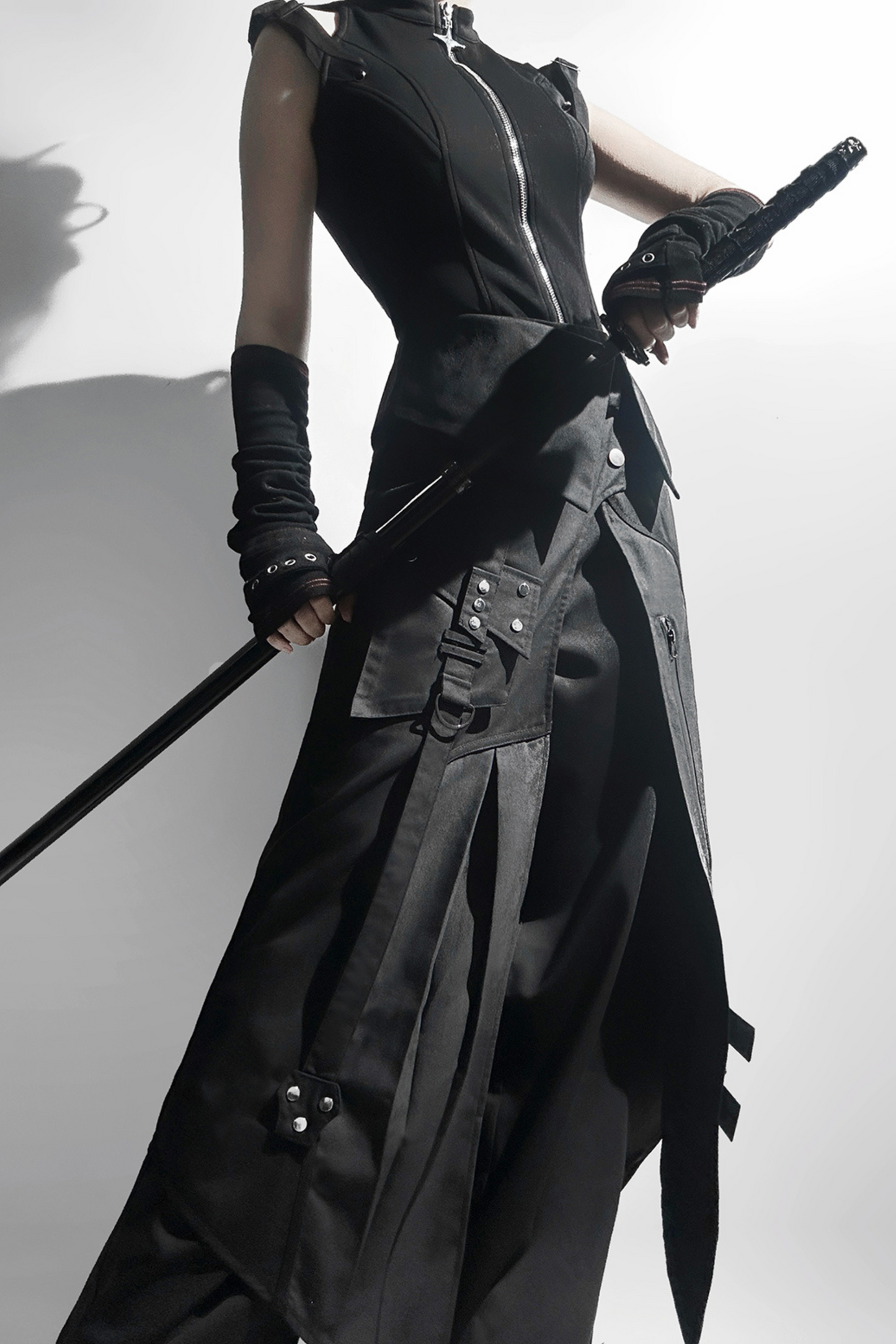 Style Dark Cool Neutral Setup