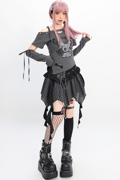 イレギュラーフォルティドール＋スリムフィットTシャツスカート