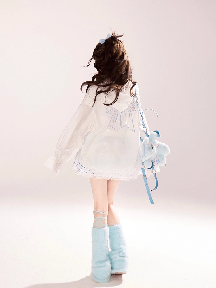 Print White Round Neck Slim-fitting Pearl T-shirt Seashell and