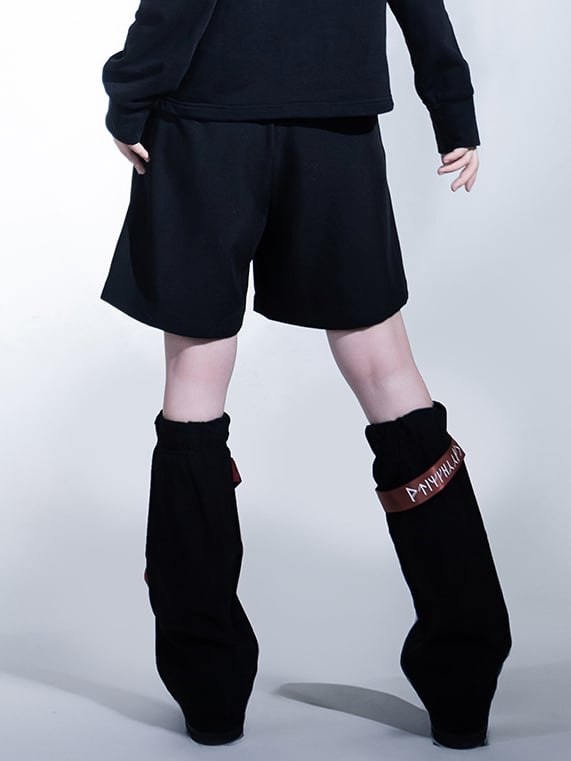 ブラックウォーマーズ フューチャリスティックレッグテックウェア