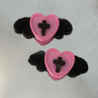 Yami Kawaii Heart Wing Cross Hairclips