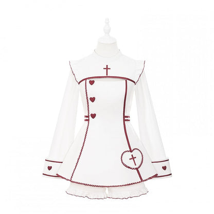 Halloween-Kleid mit Herz-Maid-Yami-Shorts und Set: Kawaii-Knöpfe, Kreuz + rot-weiße Stickerei