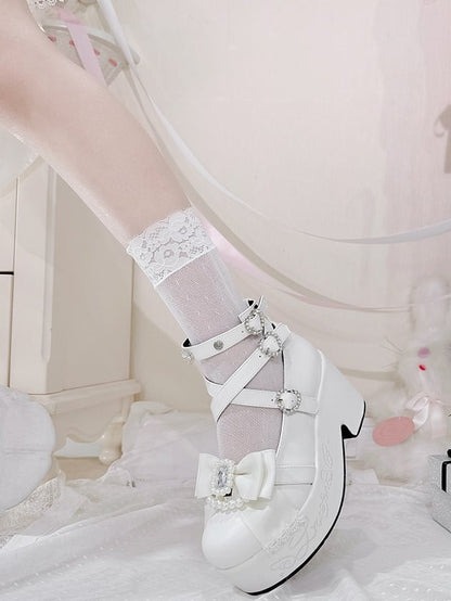 マットなラインストーンとリボンのホワイトブロックケイ、ハイプラットフォームのビーズ付きジライ装飾ヒールトップ