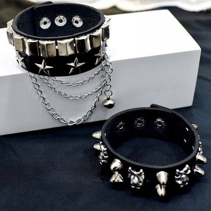 Head Studs Black Accents Bracelet Details with Stars Skeleton