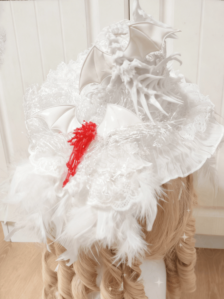 and White Gothic Decor Dragon Mini Feather / Bone Black Hat with Lolita