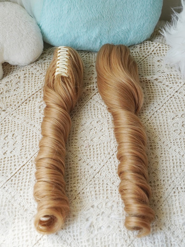 Blonde, gerade Perücke im Bob-Schnitt mit Pony und doppelten langen/kurzen Pferdeschwanz-Krallenclips