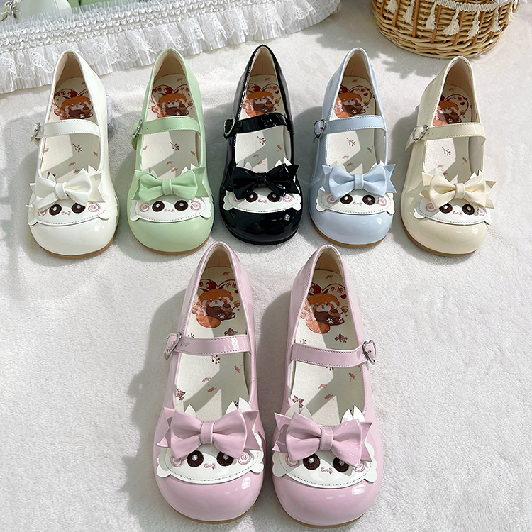 1.5cm Heeled Sweet Lolita Beige Mary Janes with Crab Theme & Bow Accents