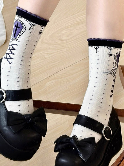 Lolita-Socken mit weißem Punktmuster und Gothic-Kalbsmuster, lila Kreuzdruck, dunkler Sarg